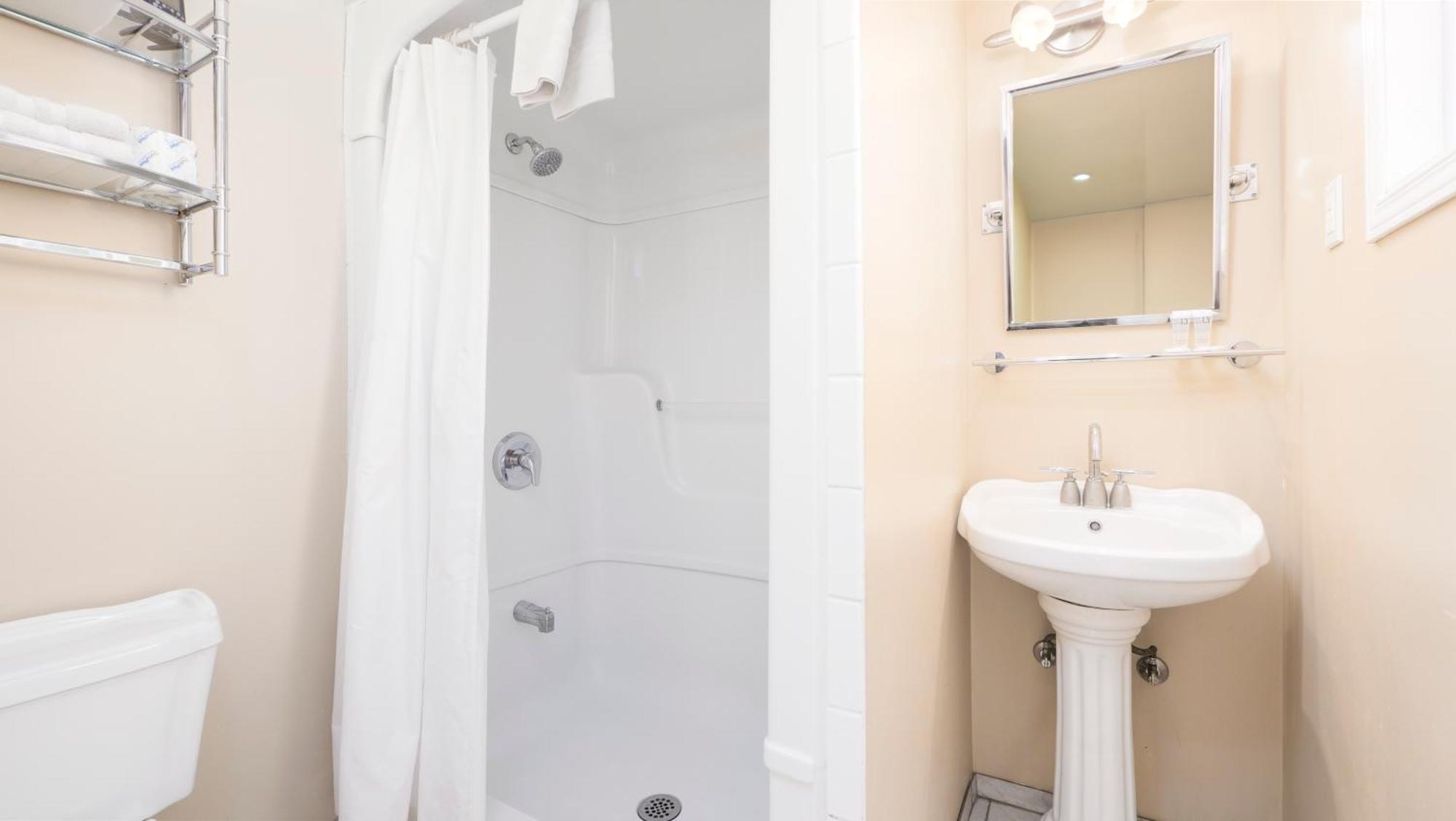 Coach House Inn Тобермори Экстерьер фото